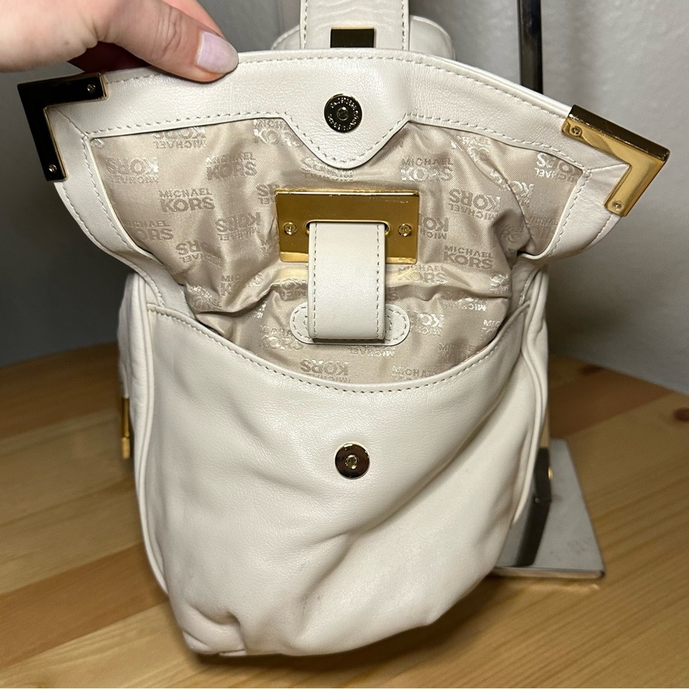 Vintage Michael Kors Ivory Leather and Gold Handbag Handbag Purse - Picture 6 of 16